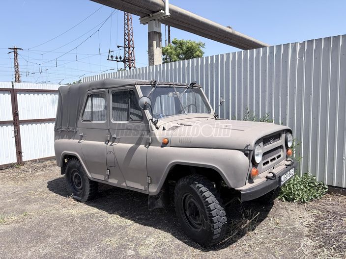 UAZ 469