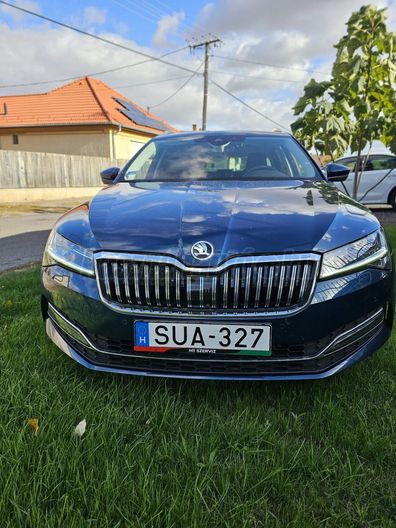 SKODA SUPERB Combi 2.0 TDI SCR Style DSG