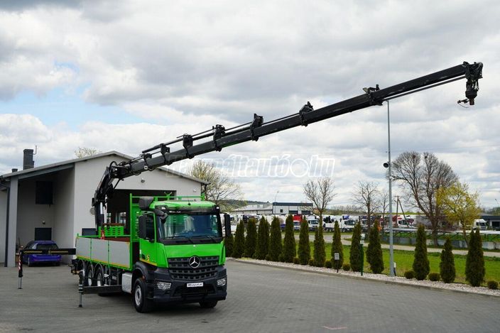 MERCEDES-BENZ AROCS 3240