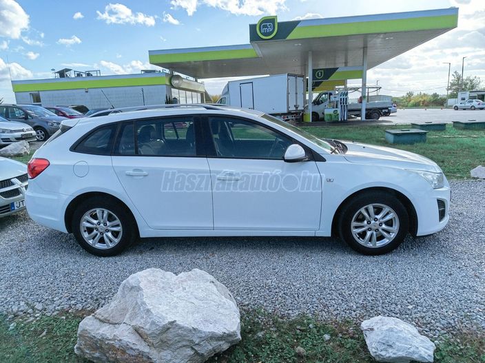 CHEVROLET CRUZE SW 1.7d LT Plus