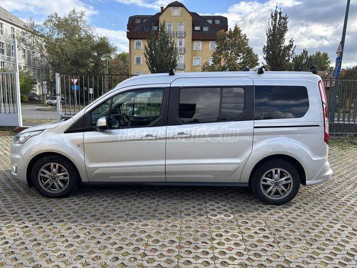FORD CONNECT Tourneo 230 1.5 TDCi L2 Titanium