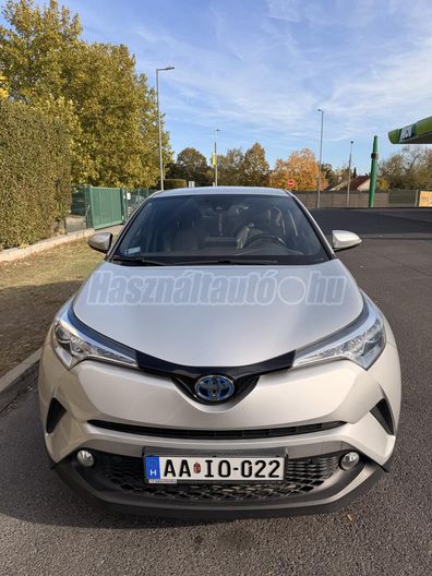 TOYOTA C-HR 1.8 Hybrid Executive LED e-CVT