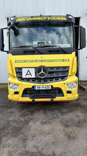 MERCEDES-BENZ Arocs 1835