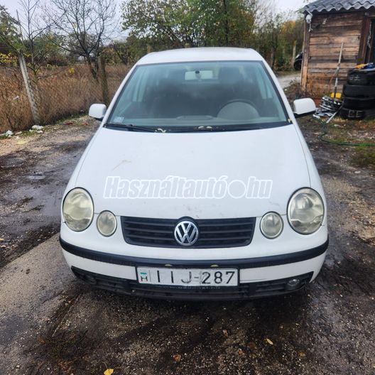 VOLKSWAGEN POLO 1.4 75 16V Highline