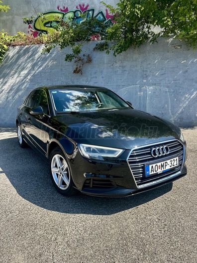 AUDI A3 Limousine 1.6 TDI Design S-tronic