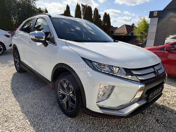 MITSUBISHI ECLIPSE CROSS 1.5 T-MIVEC Intense 2WD