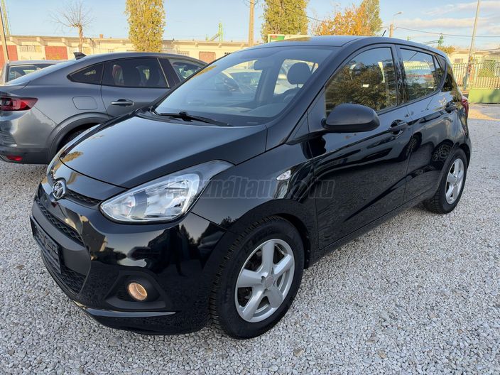 HYUNDAI I10 1.0i Black Line