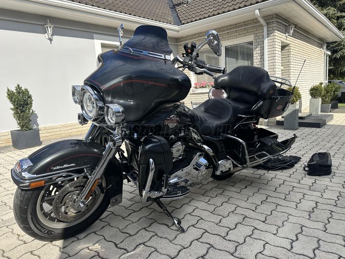 HARLEY-DAVIDSON ELECTRA GLIDE ULTRA CLASSIC