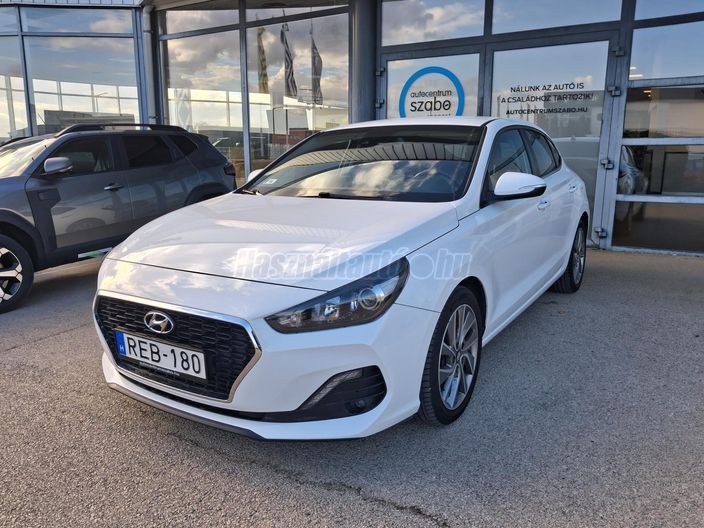 HYUNDAI I30 Fastback 1.4 T-GDi Comfort DCT