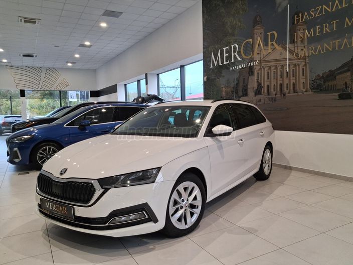 SKODA OCTAVIA Combi 1.5 TSI ACT Style