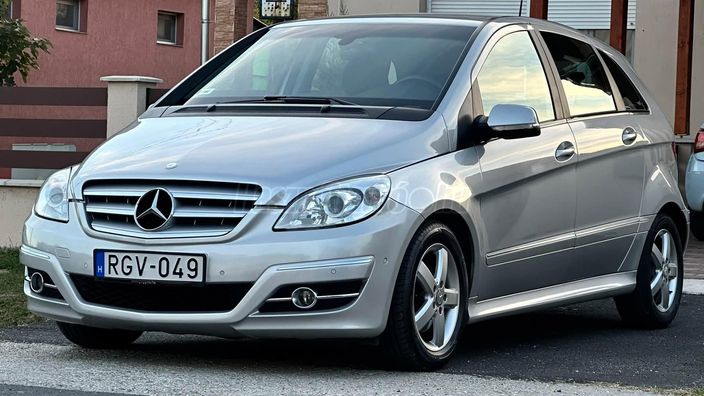 MERCEDES-BENZ B 180 CDI