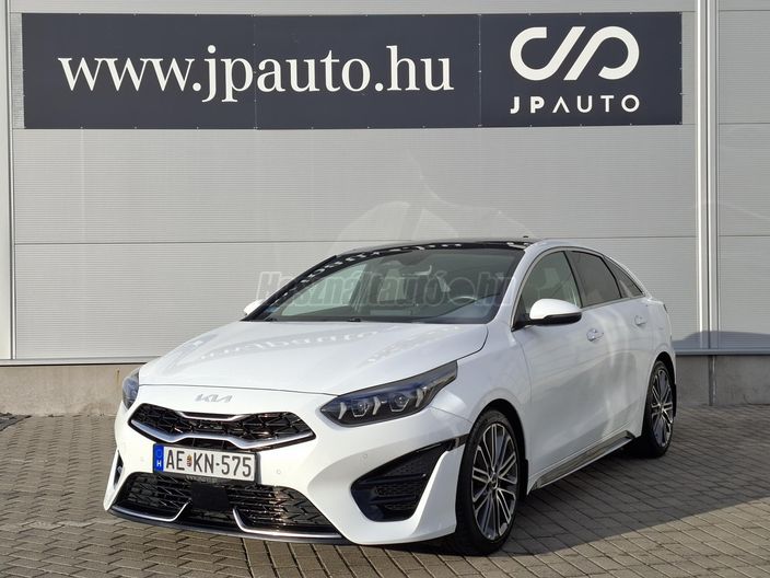 KIA PRO CEE'D ProCeed 1.5 T-GDI Ultimate Edition + DCT