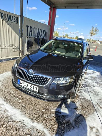 SKODA SUPERB Combi 2.0 CR TDI Elegance DSG