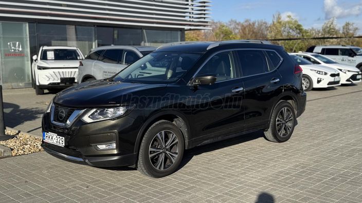 NISSAN X-TRAIL 2.0 dCi N-Connecta Xtronic
