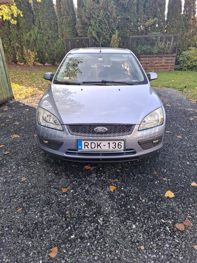 FORD FOCUS 1.4 Trend