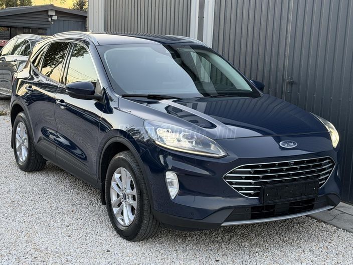 FORD KUGA 2.5 PHEV Titanium CVT