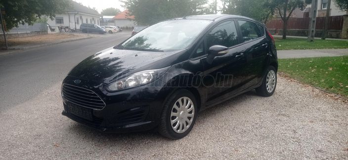 FORD FIESTA 1.25 Champions