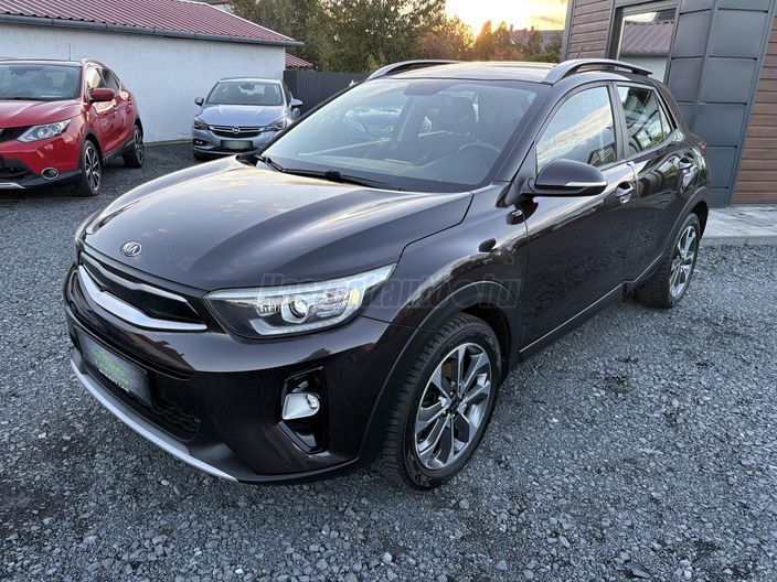 KIA STONIC 1.4 MPI LX Exclusive