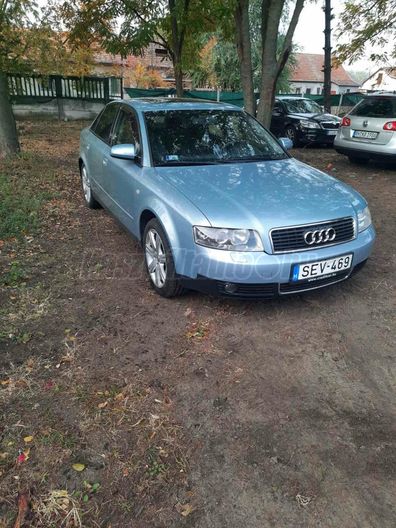 AUDI A4 Avant 2.4 V6 Multitronic