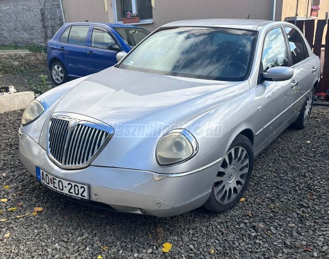 LANCIA THESIS 2.4 JTD 20V Executive (Automata)