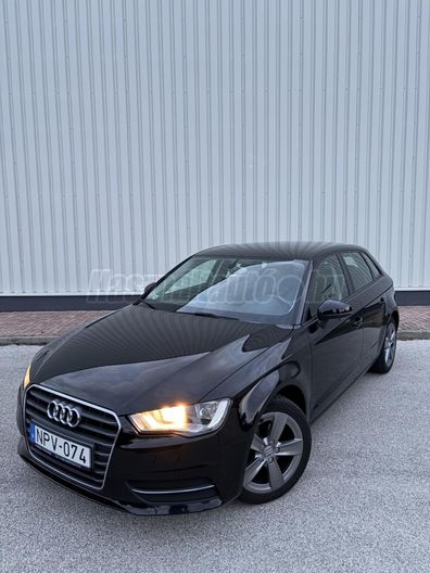 AUDI A3 Sportback 1.6 TDI Ambition