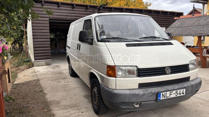 VOLKSWAGEN TRANSPORTER T4 1.9 Basic