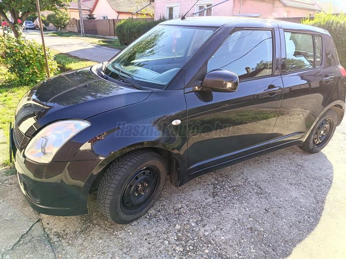 SUZUKI SWIFT 1.3 GLX