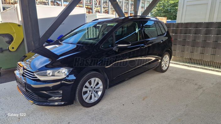 VOLKSWAGEN GOLF SPORTSVAN 1.6 TDI Comfortline