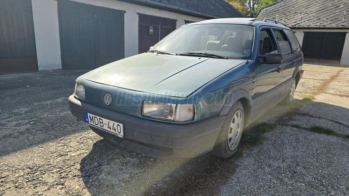 VOLKSWAGEN PASSAT III Variant 1.6 GL Turbodiesel