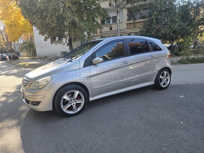 MERCEDES-BENZ B 150