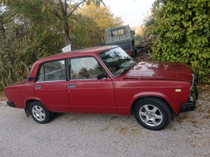 LADA 2107