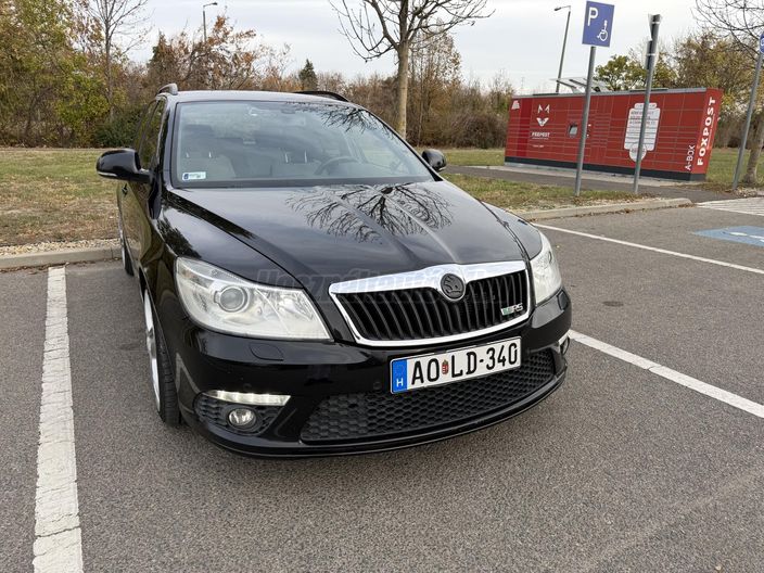 SKODA OCTAVIA Combi 2.0 TFSI RS