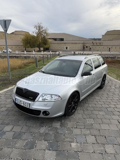 SKODA OCTAVIA Combi RS 2.0 PD TDI