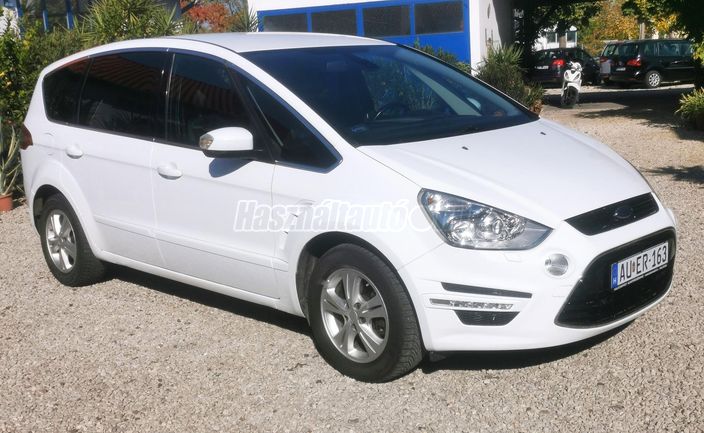 FORD S-MAX 1.6 EcoBoost Titanium