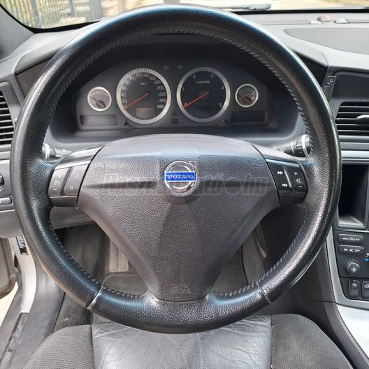 VOLVO S60 2.4 Kinetic