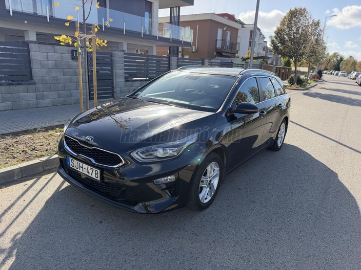 KIA CEE'D Ceed SW 1.4 T-GDI Gold
