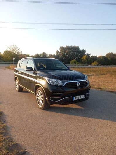 SSANGYONG REXTON 2.2 e-XDI Premium 4WD