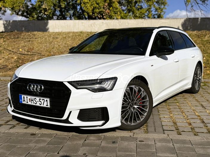 AUDI A6 Avant 55 TFSI e quattro S-tronic