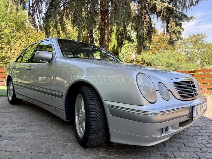 MERCEDES-BENZ E-OSZTÁLY E 270 CDI Elegance