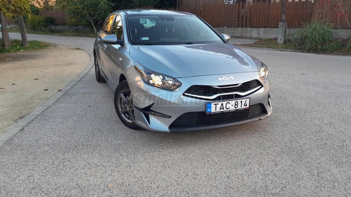 KIA CEE'D Ceed 1.5 T-GDI Silver