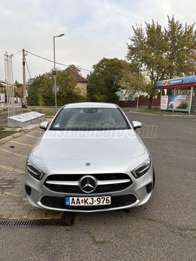MERCEDES-BENZ A 200 7G-DCT