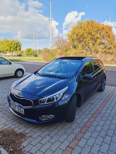 KIA CEE'D SW 1.6 GDI Limitált Prémium