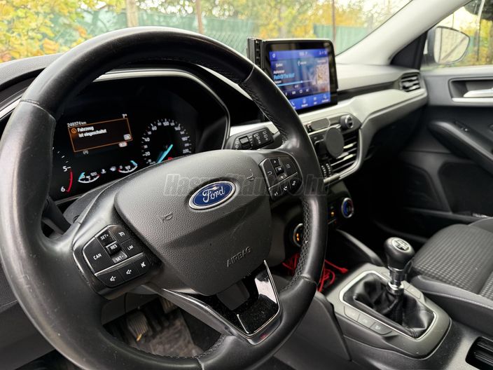 FORD FOCUS 2.0 EcoBlue SCR Titanium