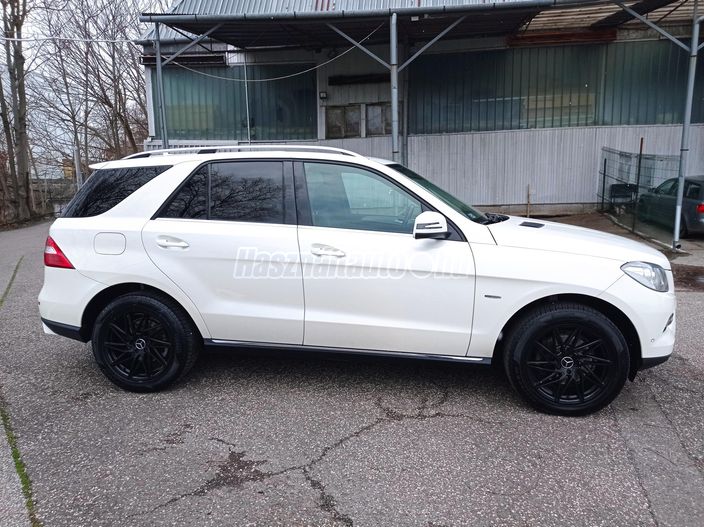 MERCEDES-BENZ ML 350 BlueTEC (Automata)