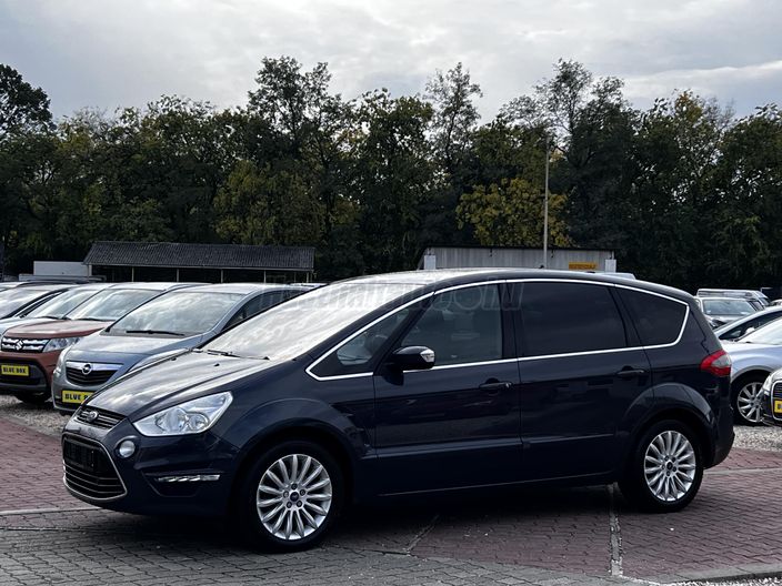 FORD S-MAX 2.0 TDCi Titanium