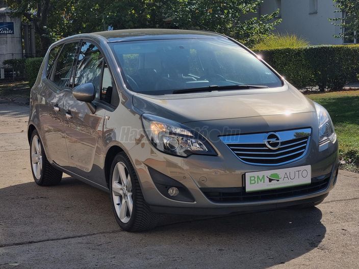 OPEL MERIVA B 1.4 T Cosmo