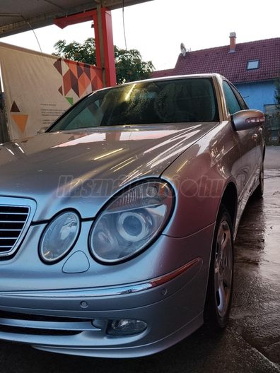 MERCEDES-BENZ E 240 Avantgarde (Automata)