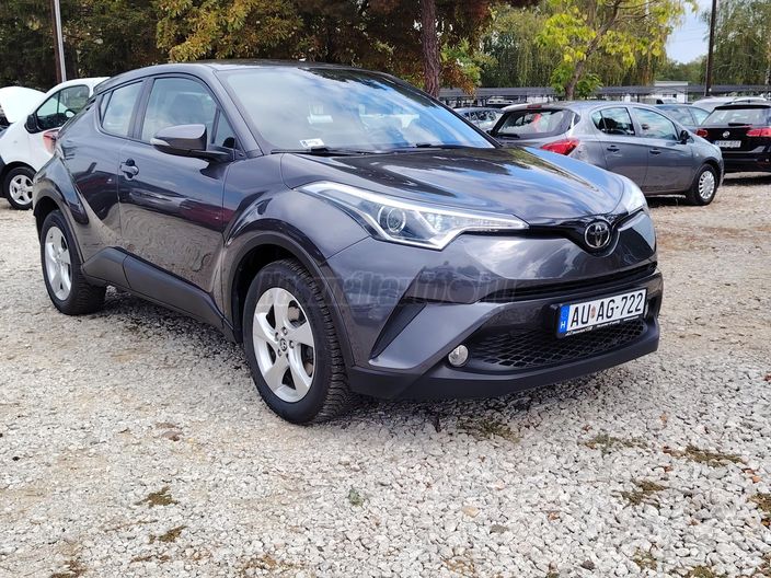 TOYOTA C-HR 1.2T Active