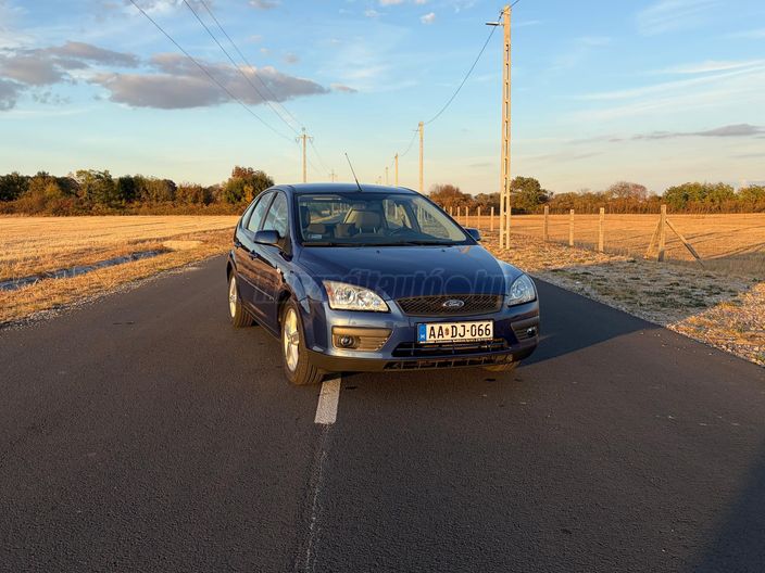 FORD FOCUS 1.4 Trend