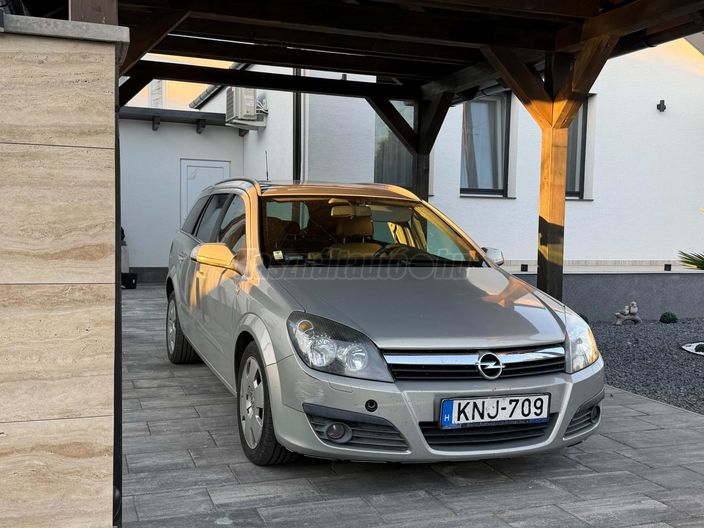 OPEL ASTRA H 1.6 Essentia